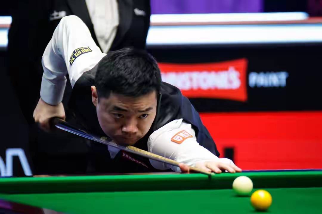 分别是马克, 说的是丁俊 分别是马克, 说的是丁俊